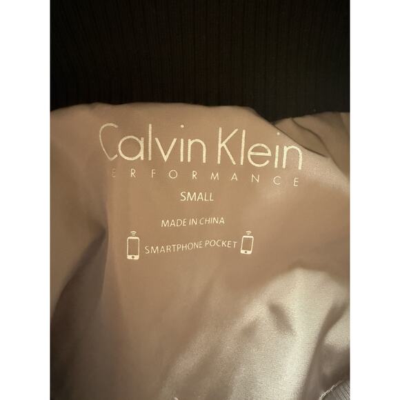 Calvin Klein Women’s Beige Performance Vest - Size Small - Picture 9 of 9